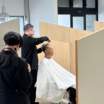 磐田市の美容院フェイスでグッドデザイン賞の公式動画を撮影している様子