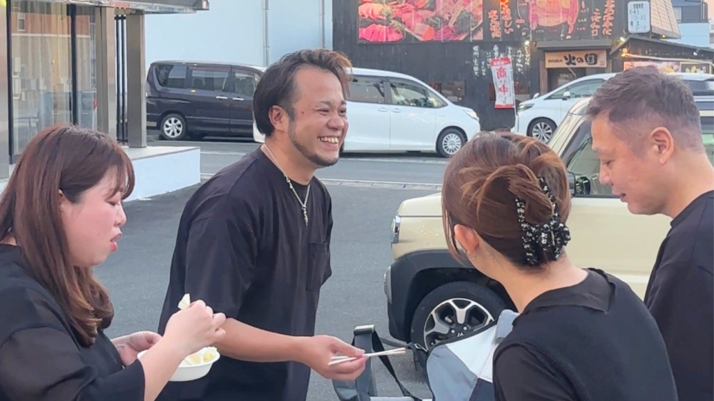 美容室フェイス スタッフ バーベキューの様子